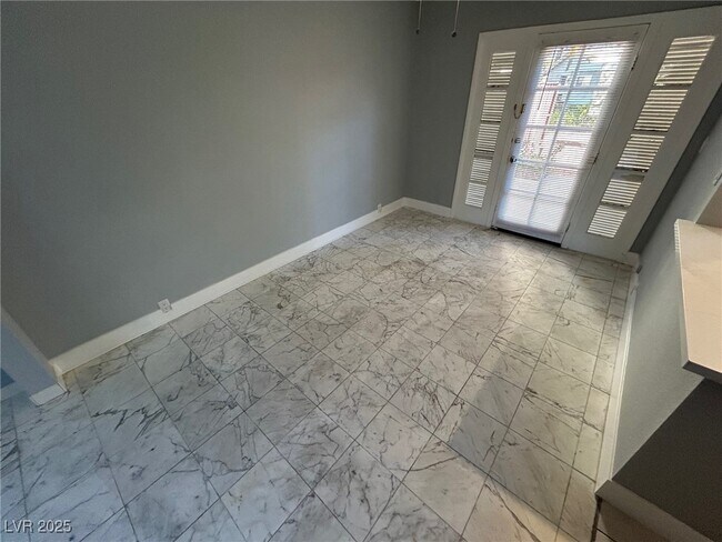 Foto del edificio - 596 Tam O Shanter