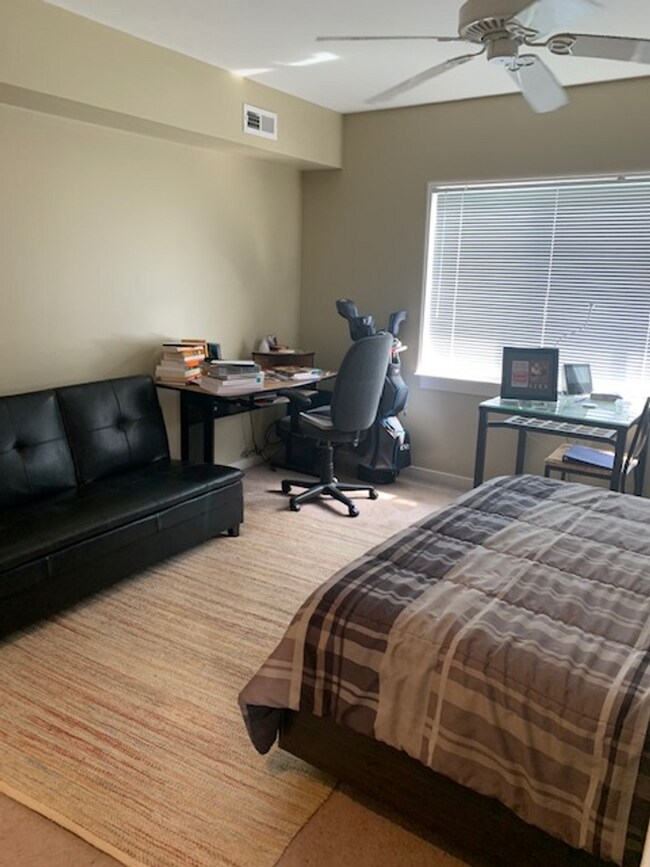 Foto del edificio - Sarah's Run Apartments