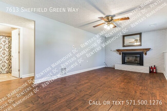 Building Photo - Lovely, clean, and spacious 4Bd/3Bth SFH -...