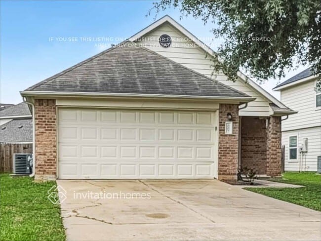 Building Photo - 5907 Deep S Dr