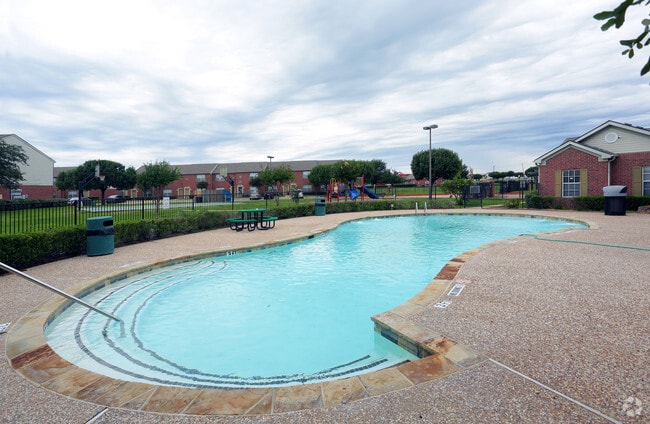2nd. pool - Heather Lane