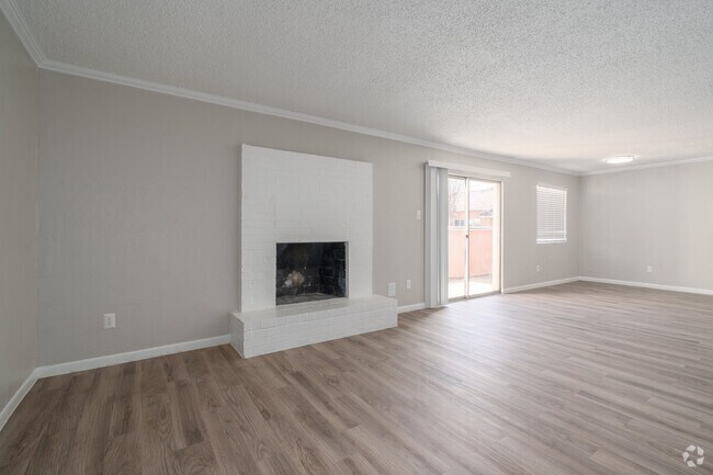 3BR, 2BA - 1,428SF - Living Room - Arbor Gate Phase I