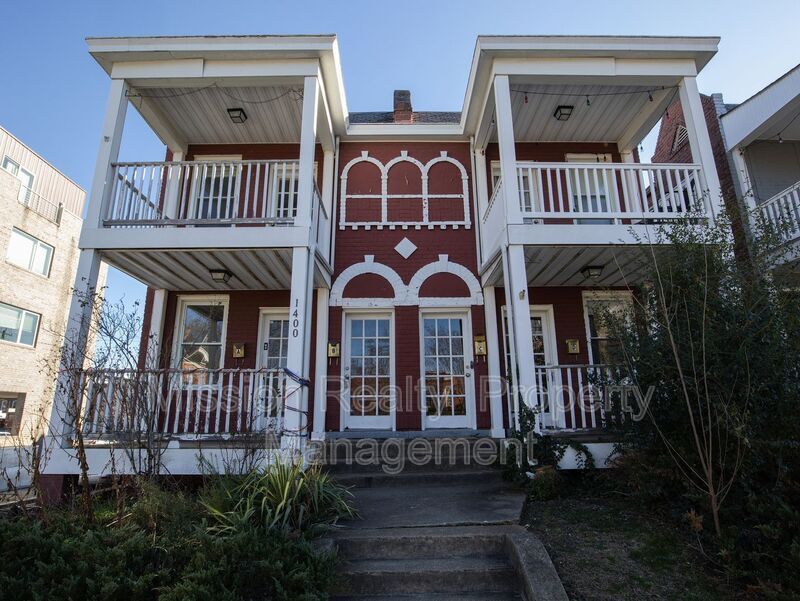 Photo - 1400 Bainbridge St