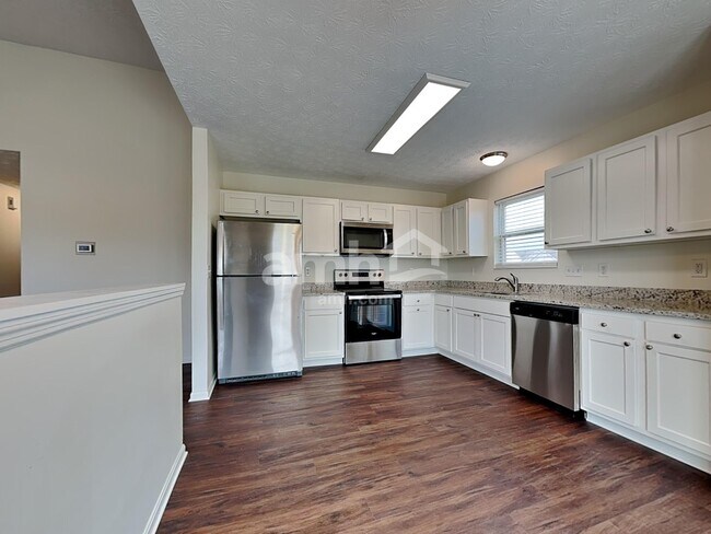 Building Photo - 1266 Poplar Hill Dr