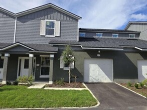 Building Photo - 4464 S Lake Orlando Pkwy