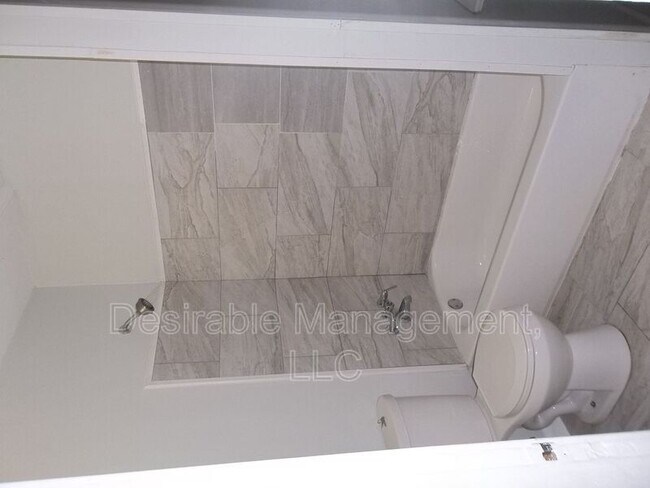 Foto del edificio - 739 33rd St