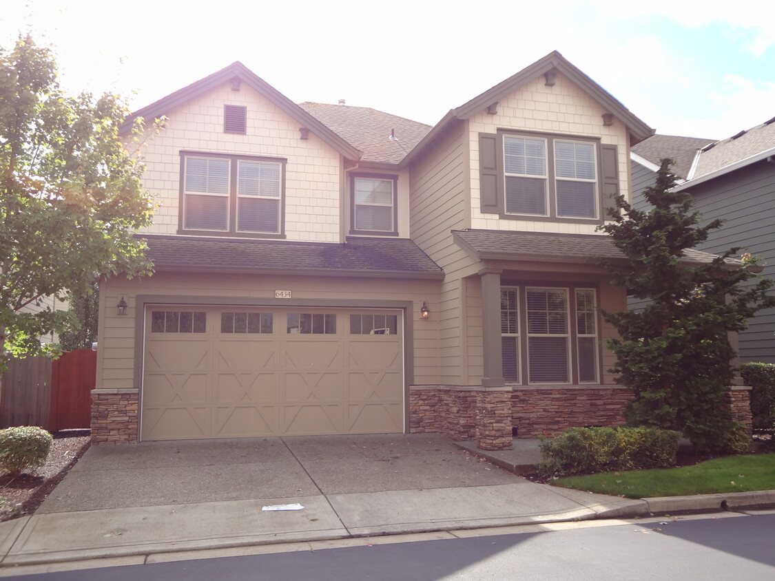 Primary Photo - 3 Bed 2.5 Bath w/Office at Village at Orenco