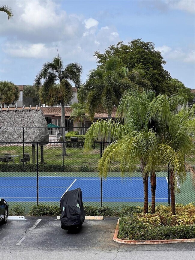 Foto del edificio - 2430 SW 81st Ave