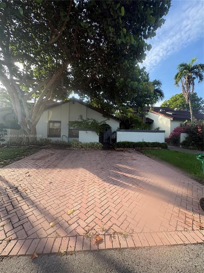 Building Photo - 17919 NW 66th Ct