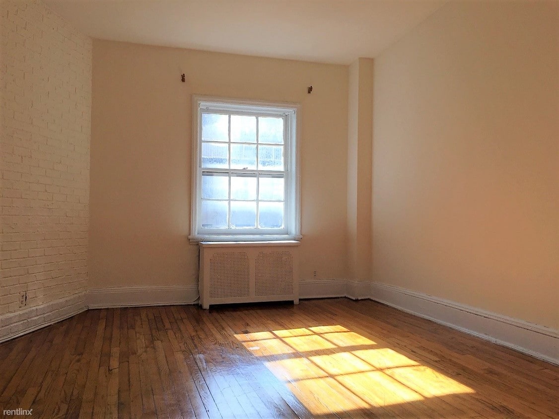 Primary Photo - Studio, 1 bath Apartment - 36 E 38th St