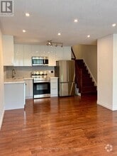 Building Photo - 33 Angus Dr