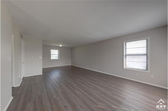 Building Photo - 3031 S Brandywine Rd