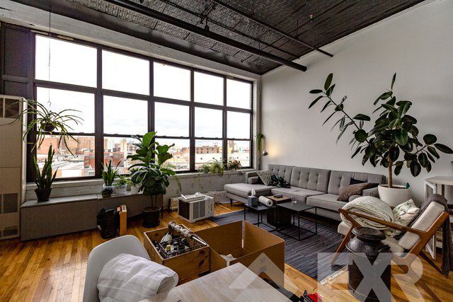 Foto principal - 255 McKibbin St