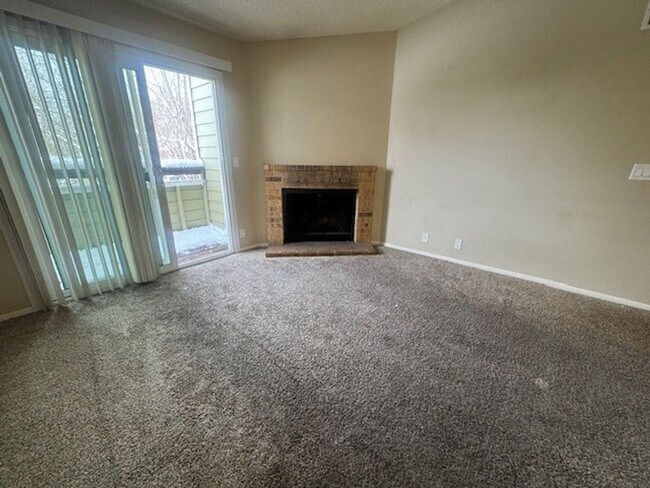 Foto del edificio - Two bedroom one bath condo in South Reno