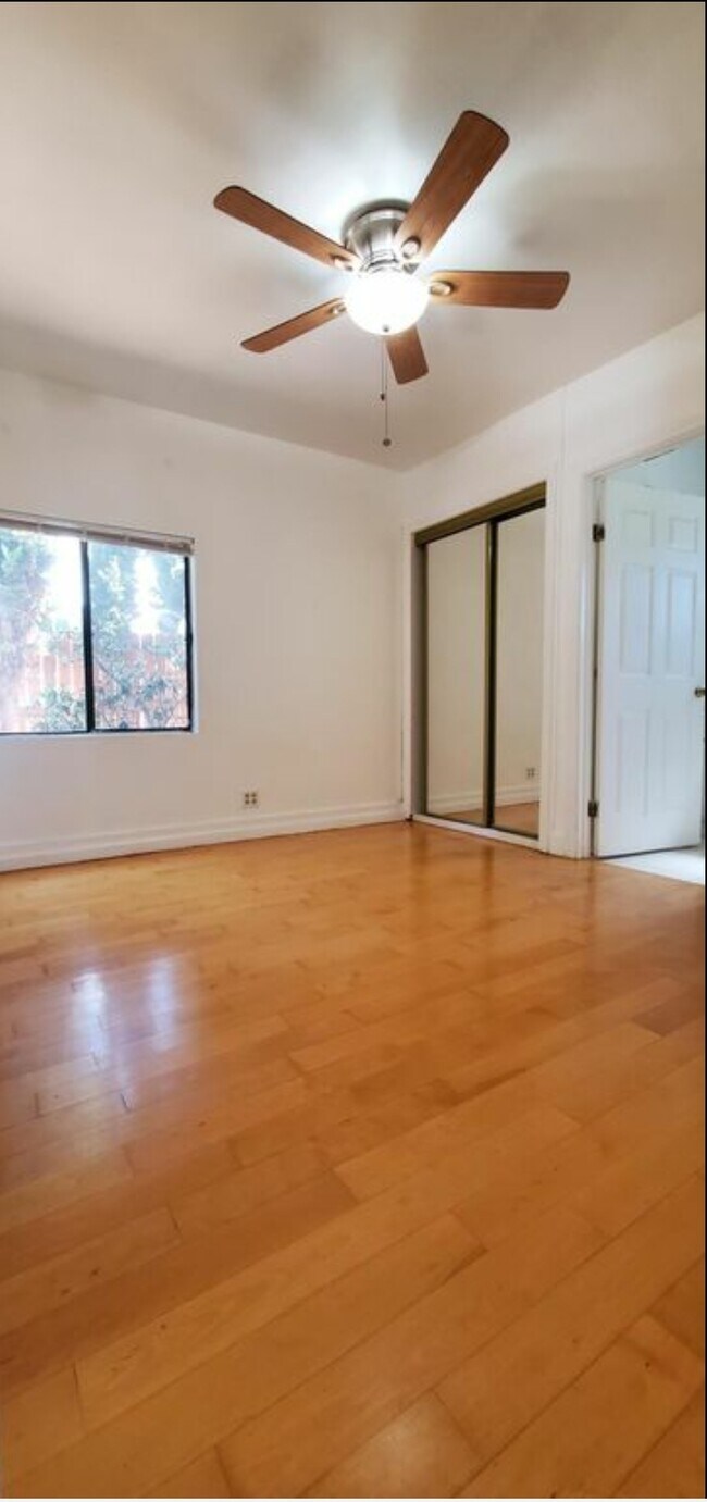 Building Photo - 1328 Welton Way