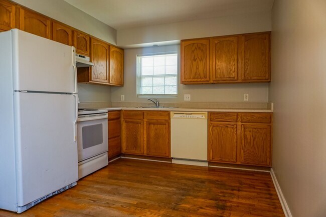 Foto del edificio - 1001/1005 S 4th St Duplex