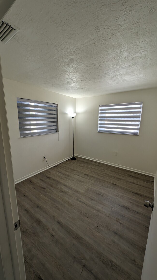 Dormitorio 2 - 11430 SW 191st Ter