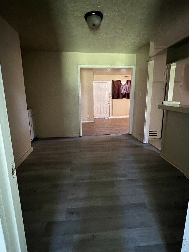 Foto del edificio - 1720 Fairway St