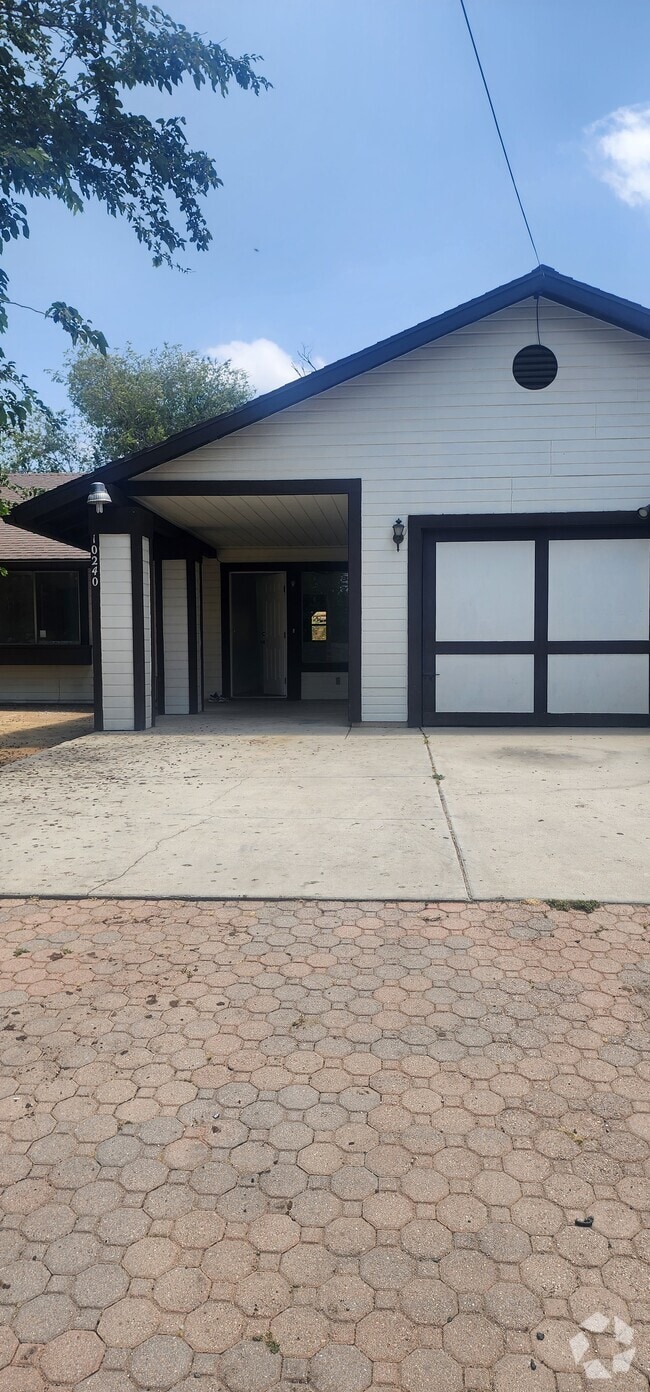Building Photo - 10240 56th St