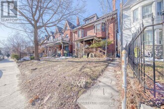 Building Photo - 46 Springhurst Ave