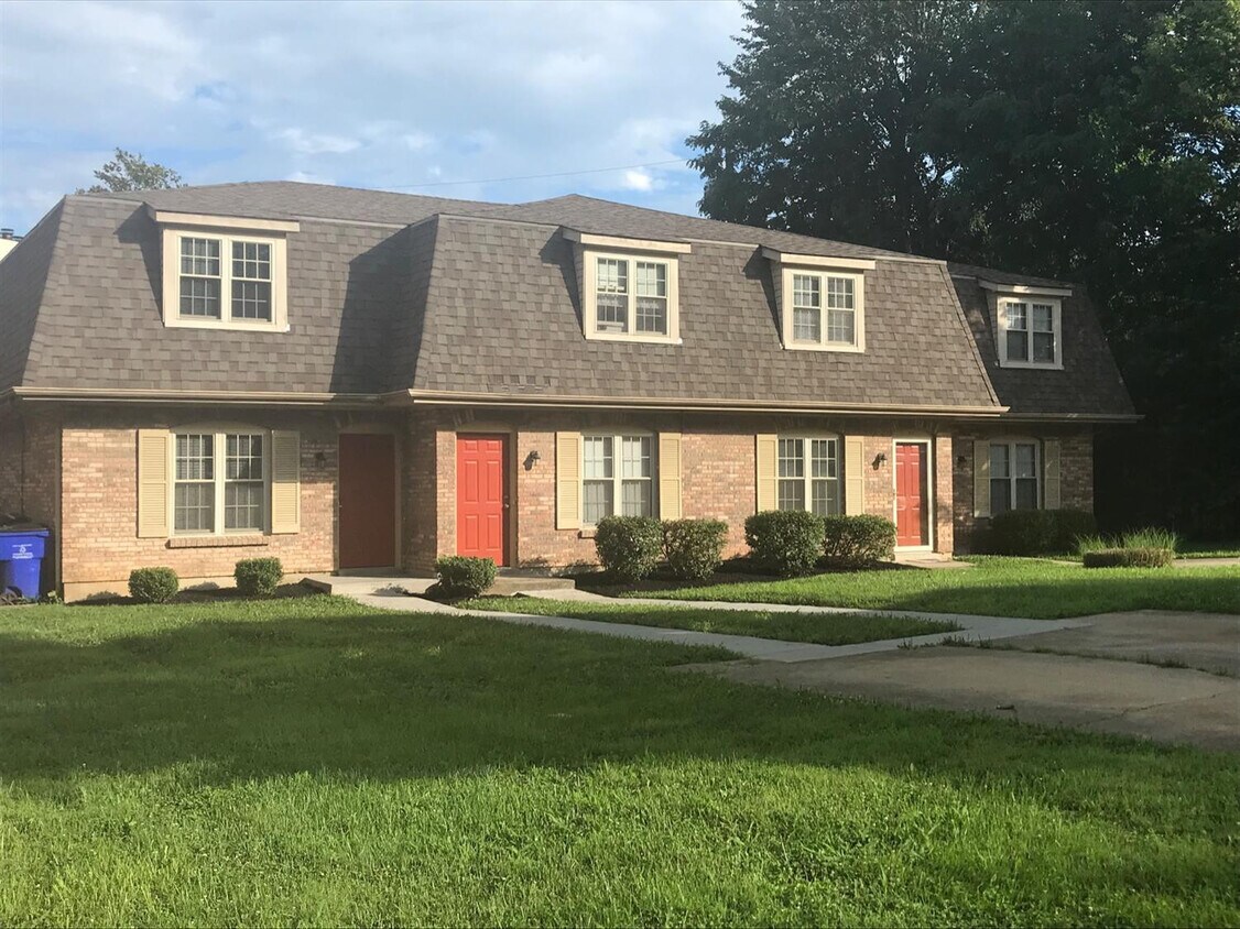 Primary Photo - 3409 Gatewood Ct