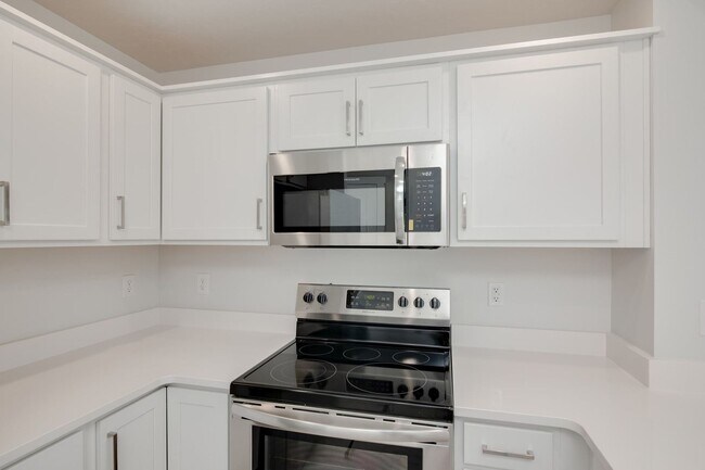 Foto del edificio - Beautiful 2 Bedroom Cottage Now Available!