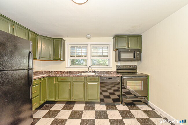 Foto del edificio - 146 Warsaw St