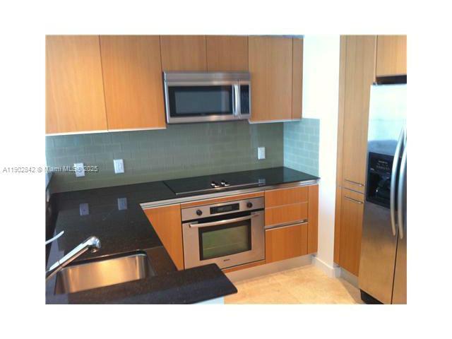 Building Photo - 1050 Brickell Ave