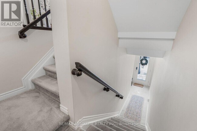 Photo du bâtiment - 605 Makwa Private