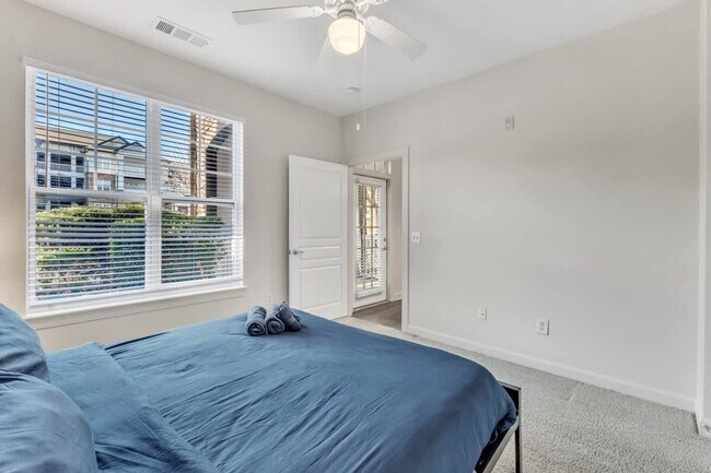 Foto del edificio - 7011 Almaden Way