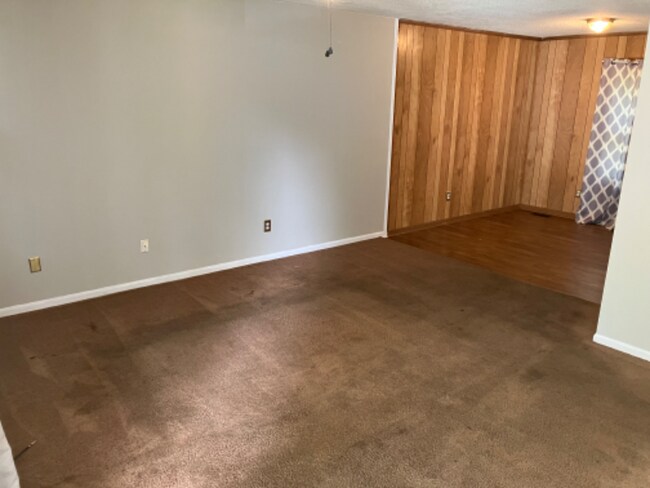 Foto del edificio - 418 N Lucas St