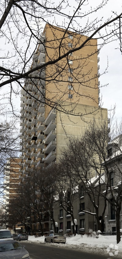 Trylon Apartments - Parc Milton