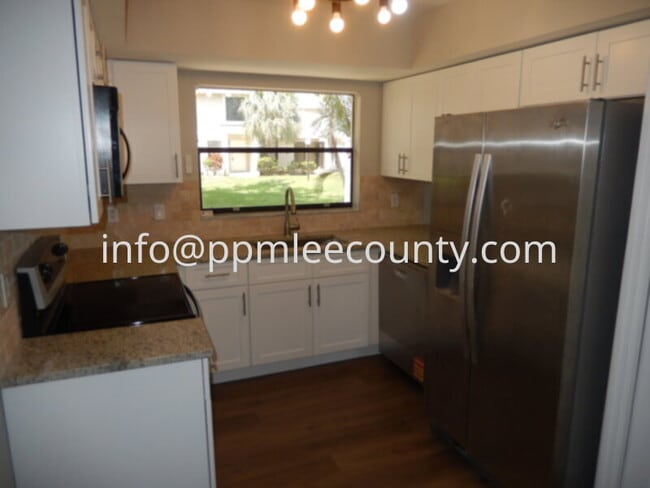 Building Photo - Freshly and Completely Renovated SW Cape Coral Condominium