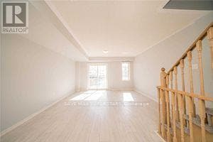 Building Photo - 86 Aquatic Ballet Path