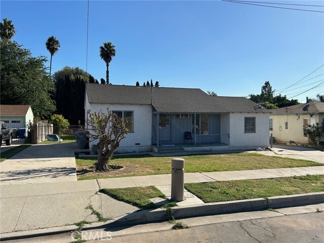 Building Photo - 208 W Electric Ave