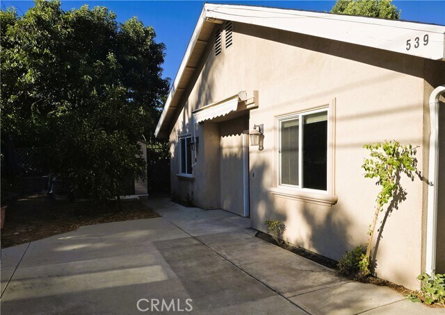 Foto del edificio - 539 S Michillinda Ave