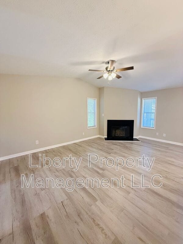 Building Photo - 664 Bartons Landing Pl