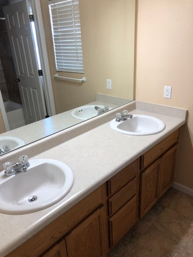 Primary Photo - Pretty and roomy newer 3/4 bedroom Home