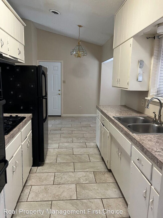 Foto del edificio - 3 br, 1 bath House - 214 Cornell Ave