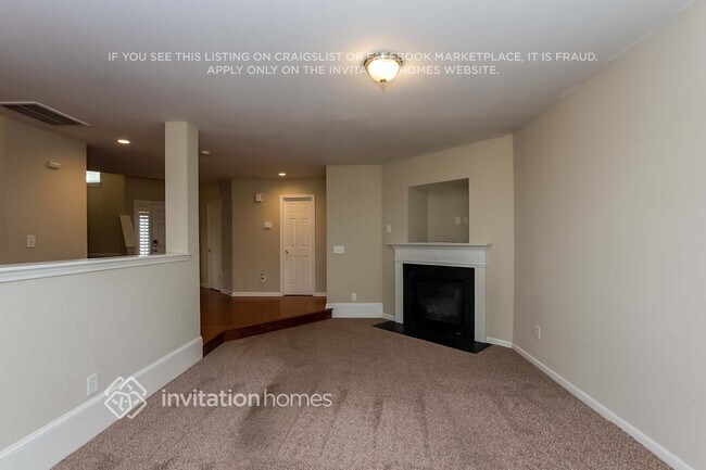 Foto del edificio - 7107 Fox Point Dr