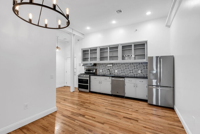 Building Photo - 600 Cookman Ave