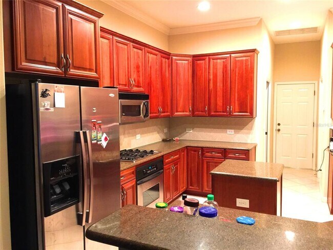 Foto del edificio - 20422 Walnut Grove Ln