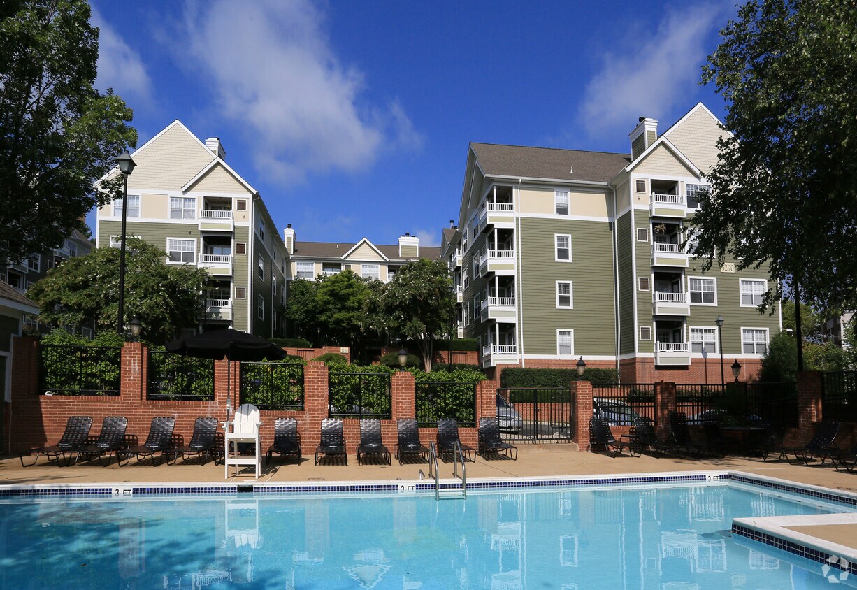 Arbors on Duke Rentals in Alexandria at 5250 Duke St Alexandria, VA