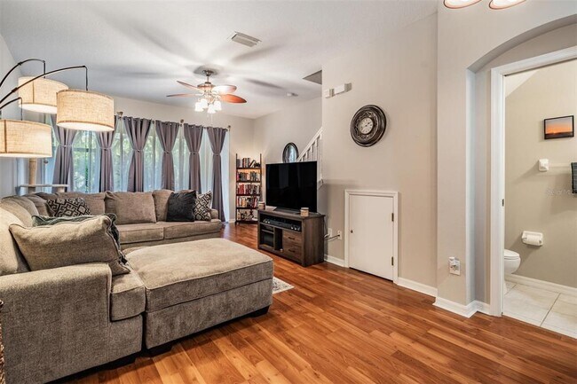 Building Photo - 2445 Earlswood Ct