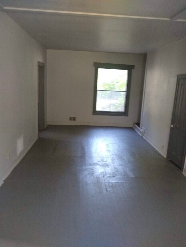 Foto del edificio - $795 - 2 bed 1 bath - Single Family Home