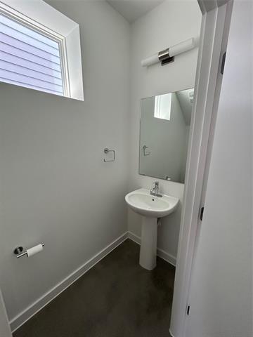 Foto del edificio - 1277 Clifftop Ln