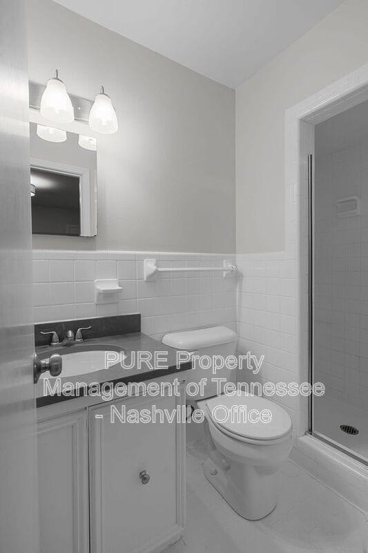 Foto del edificio - 1001 Glendale Ln