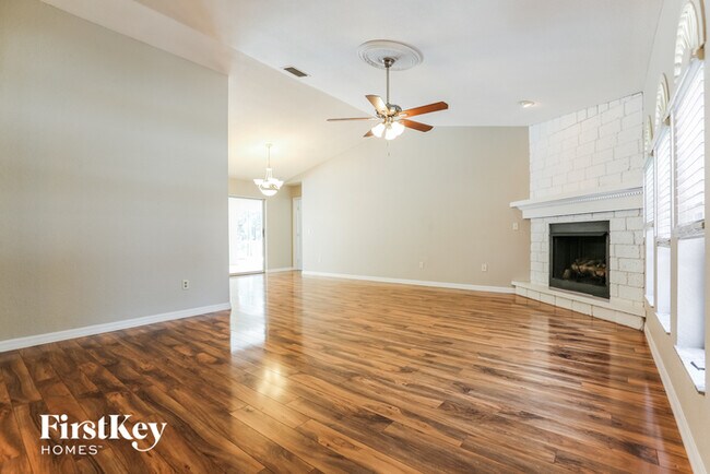 Foto del edificio - 192 Atwater St