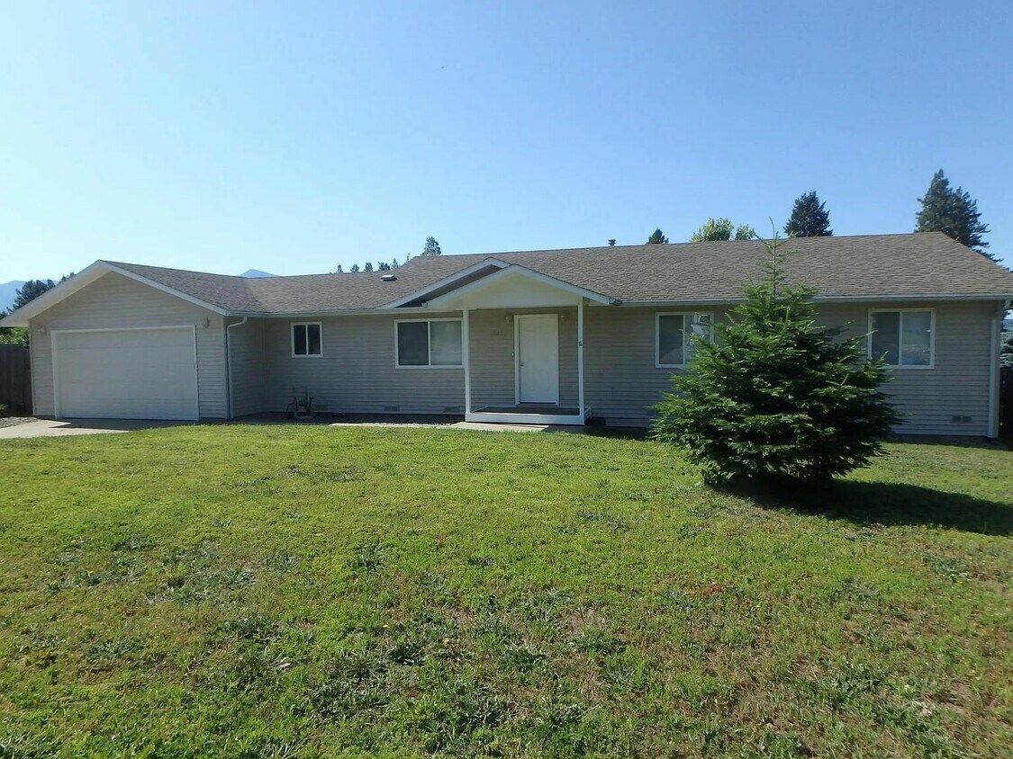 Foto principal - 6828 Westview Dr