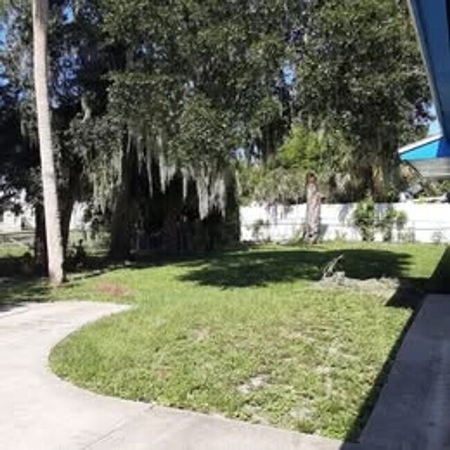 Foto del edificio - 313 Church St